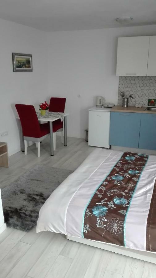 Flash Apartamento Šibenik Exterior foto