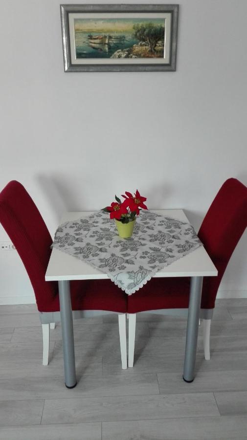 Flash Apartamento Šibenik Exterior foto